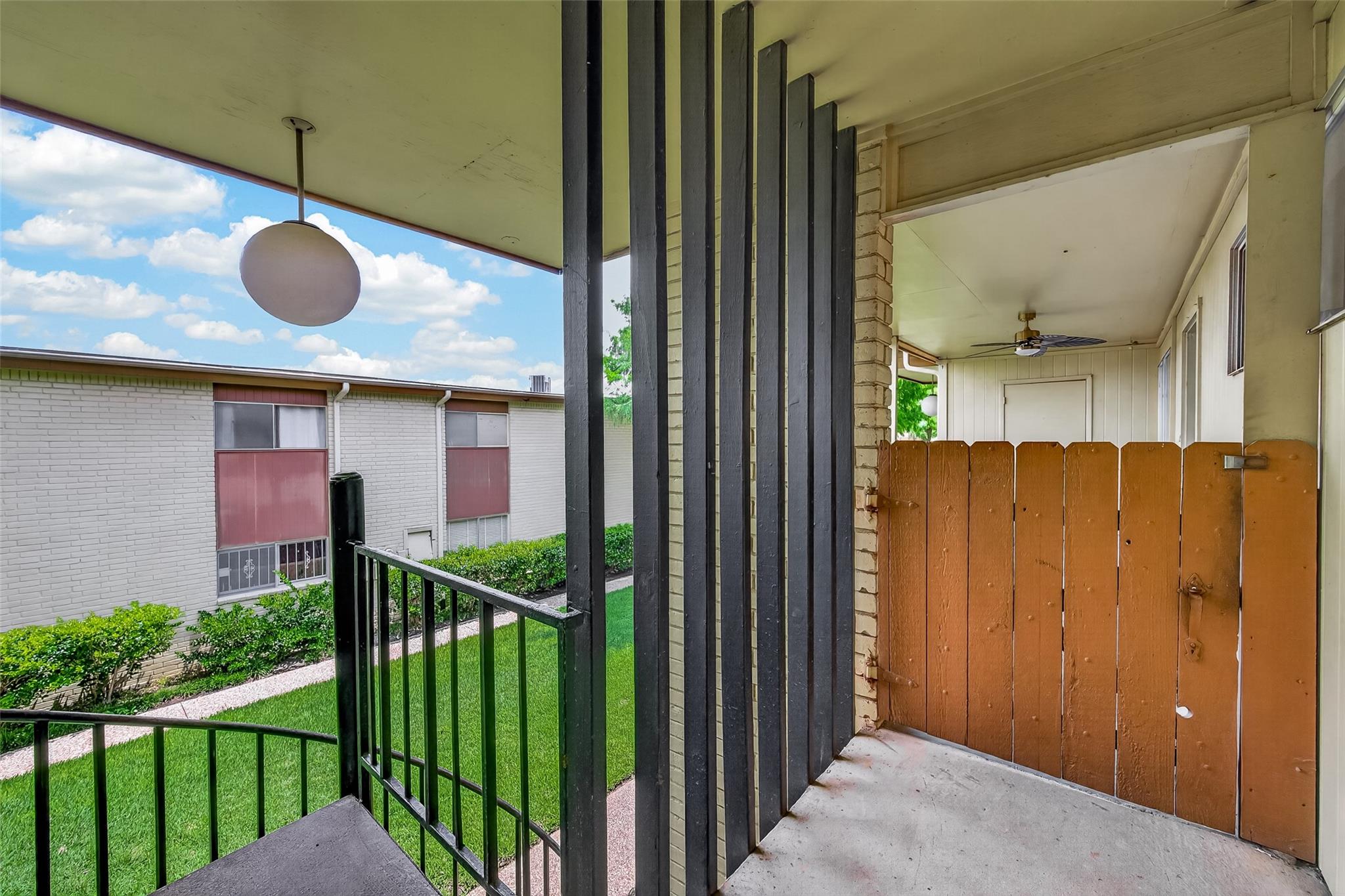 7714 Renwick Drive M67