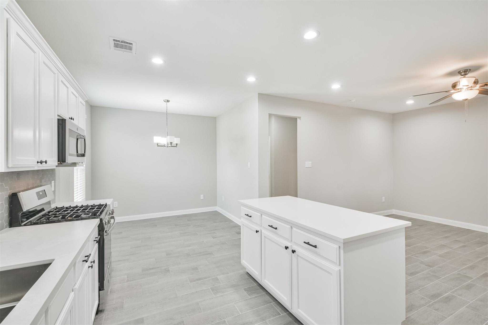 Houston, Texas 77088, United States, 3 Bedrooms Bedrooms, ,2 BathroomsBathrooms,Residential,Active,222817