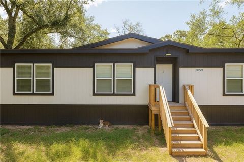 Photo of 3960 County Road 324, Caldwell, TX 77836 (MLS # 48924212) Photo of 3960 County Road 324, Caldwell, TX 77836 (MLS # 48924212)