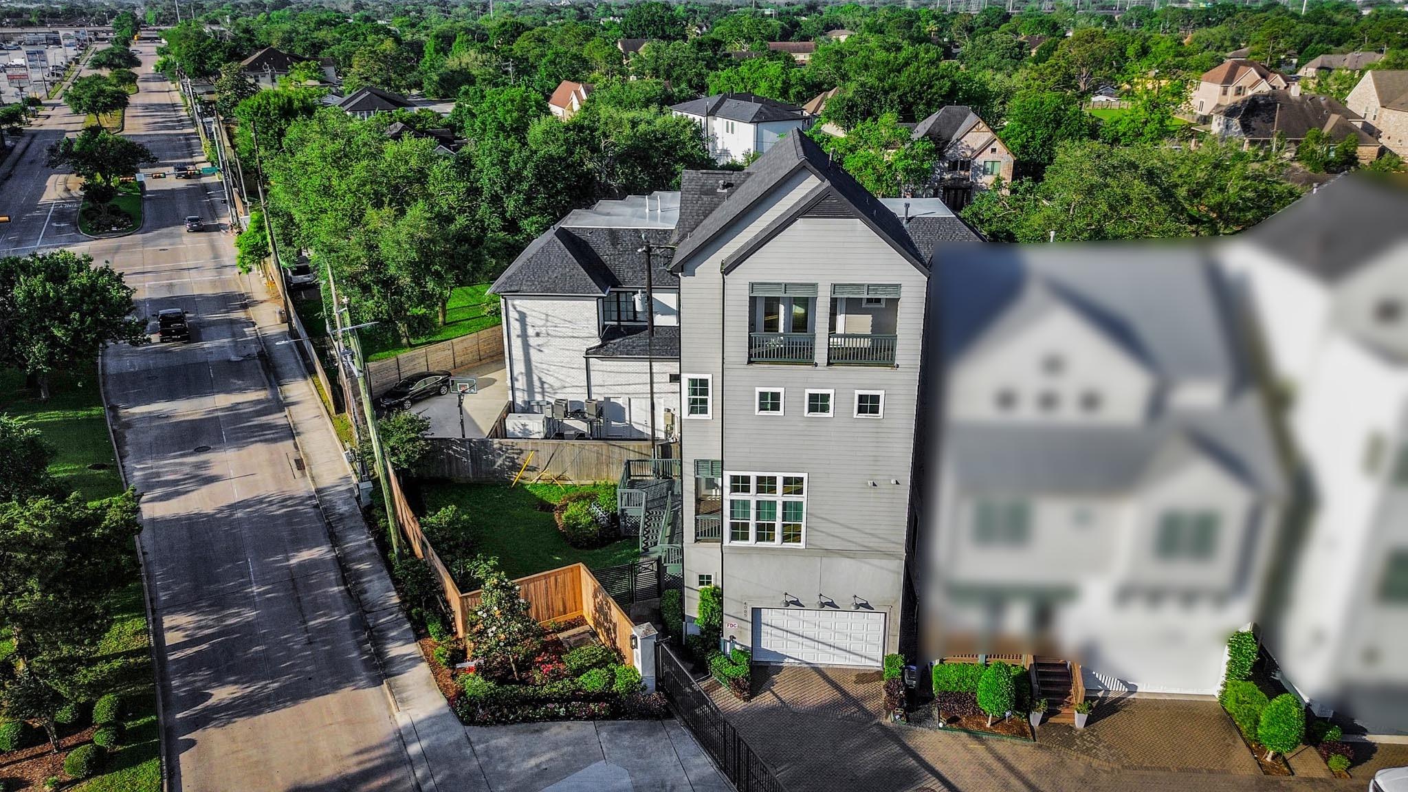 4005 Woodshire Village Estates
