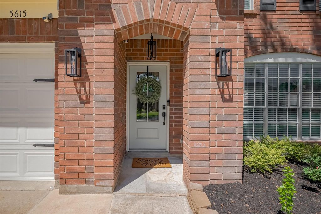 Photo of 5615 Haven Point Drive, Houston, TX 77084 (MLS # 91127878)