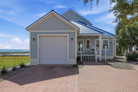 Photo of 15 Old Cottage Beach DR, Rockport, TX 78382 (MLS # 15482758)