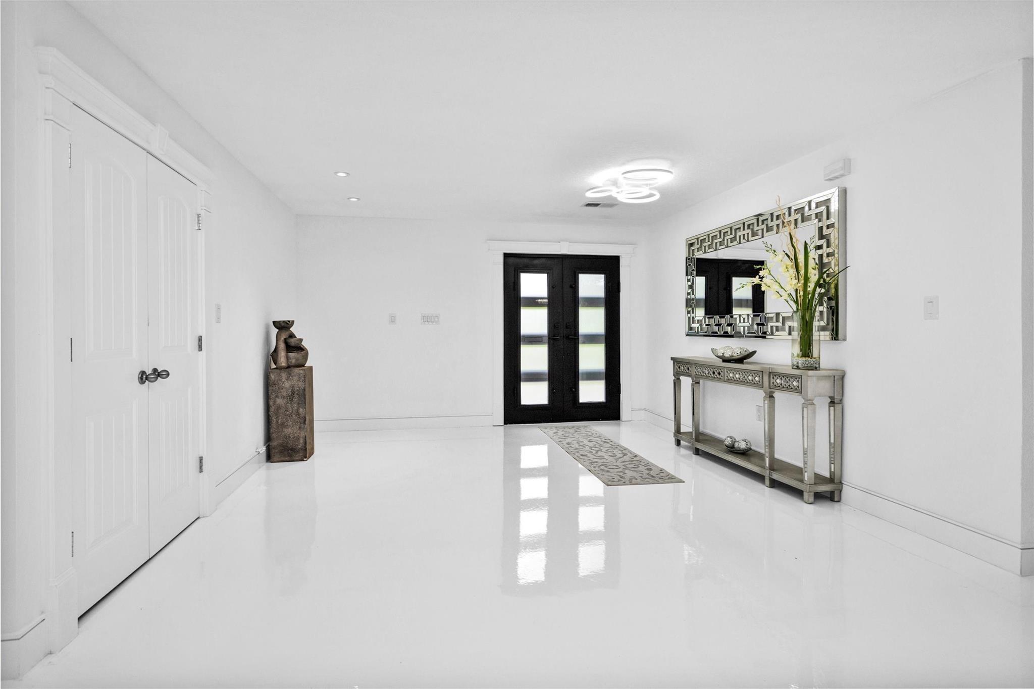 1302 Spring Creek Drive