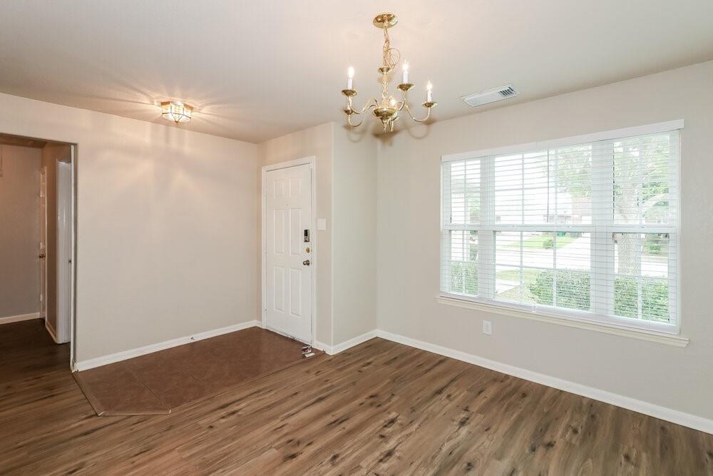 13910 Maleewan Lane