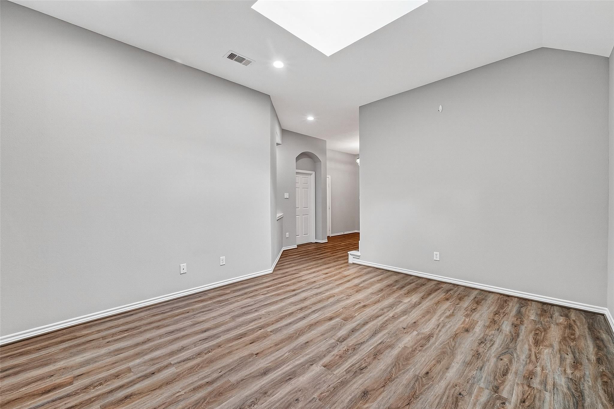 1214 Sand Pines