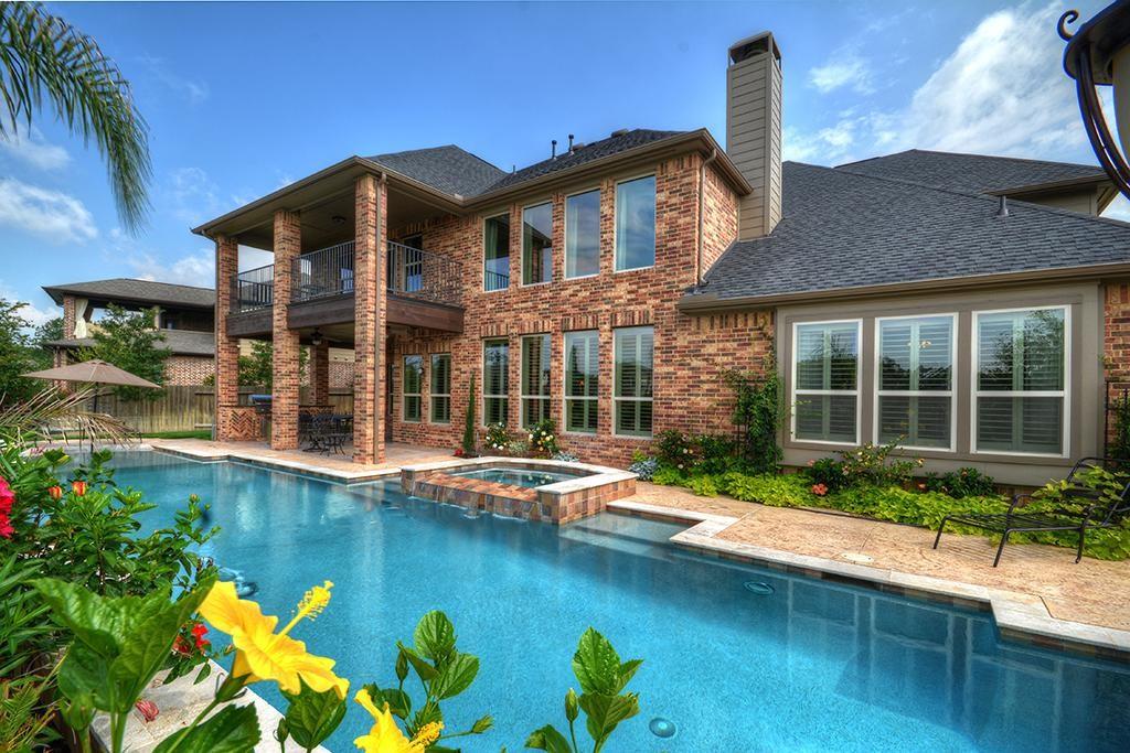 83 Wyndehaven Lakes Drive