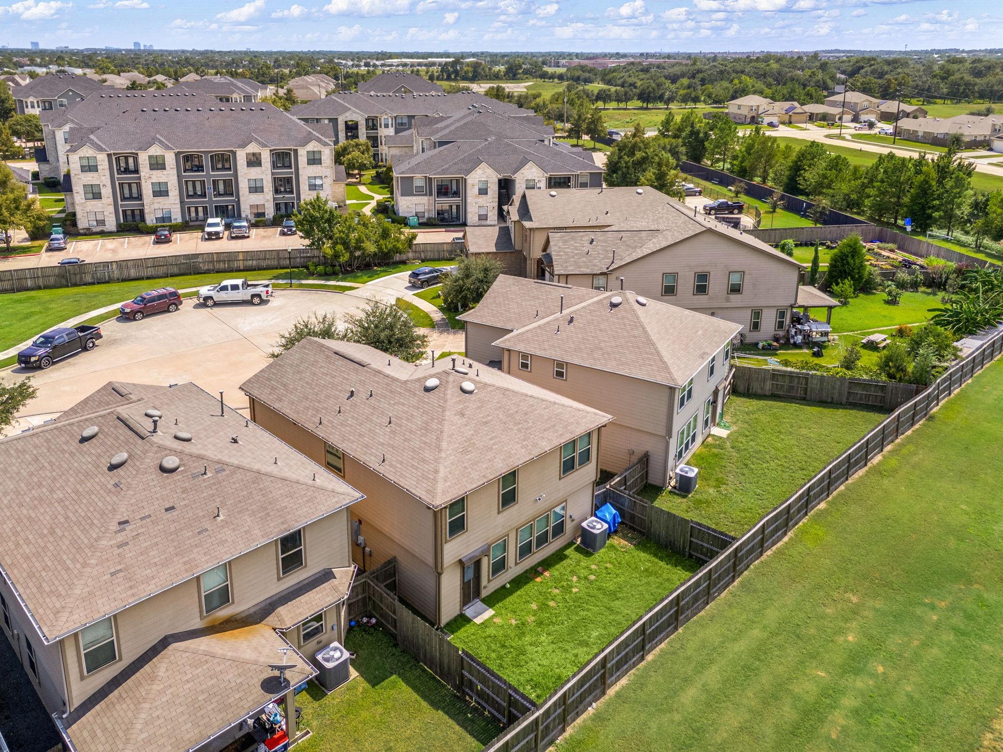 16358 Oakside Hollow Lane