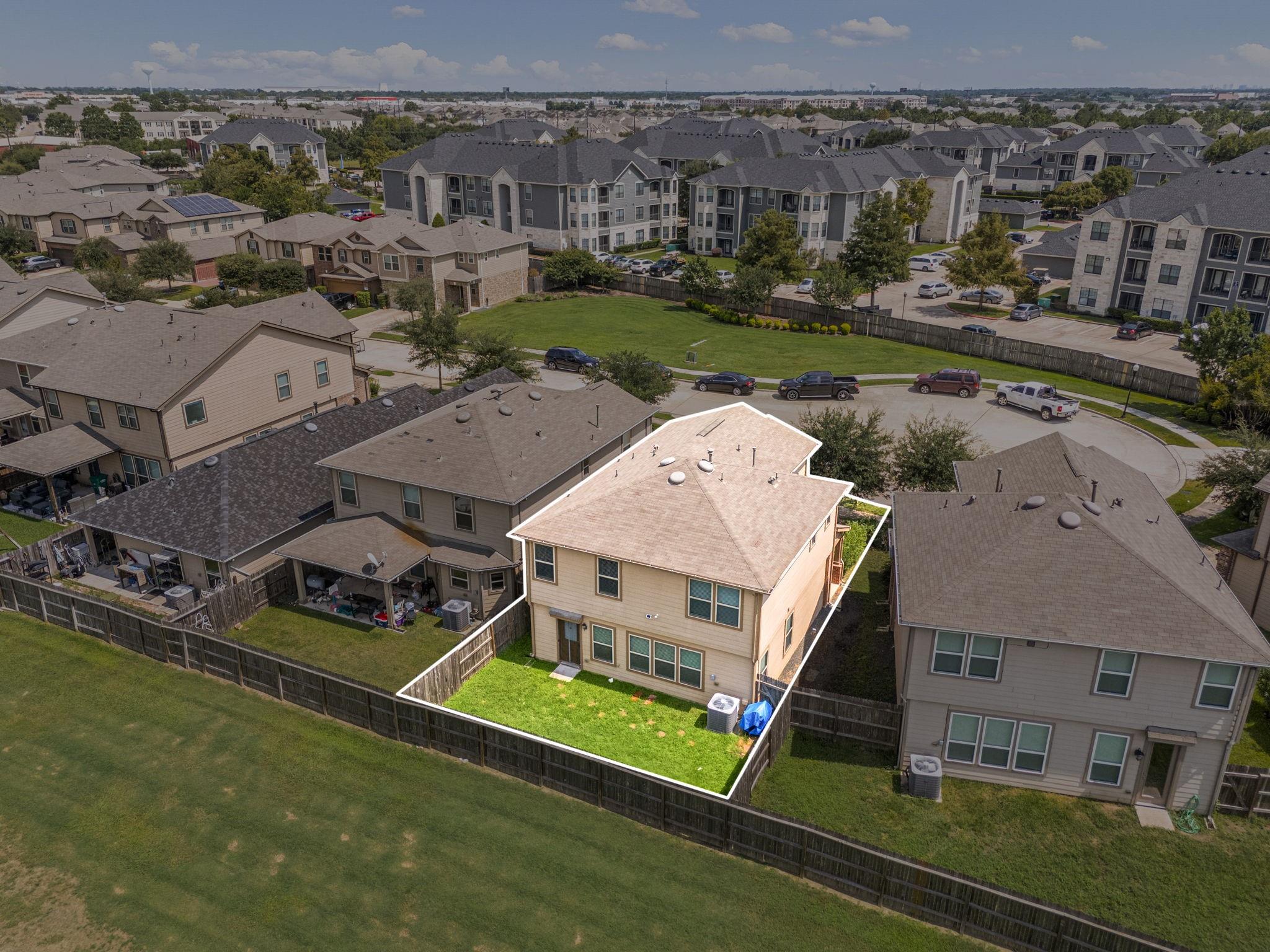 16358 Oakside Hollow Lane