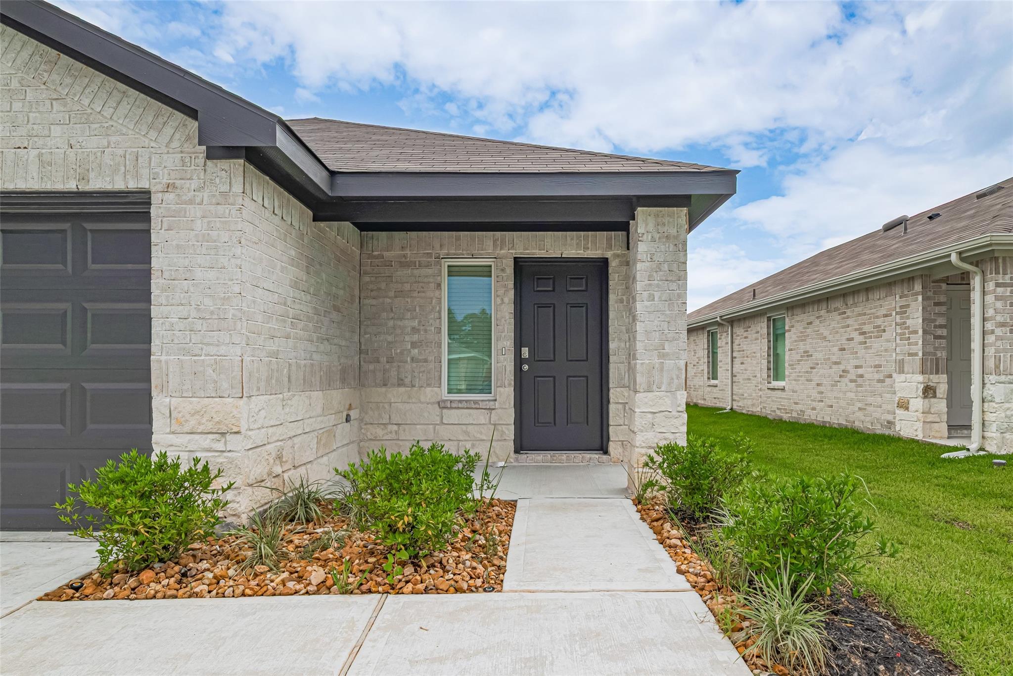 6018 Alberta Falls Drive