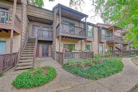 Tiny photo for 11711 Memorial Drive #389, Houston, TX 77024 (MLS # 21461323)