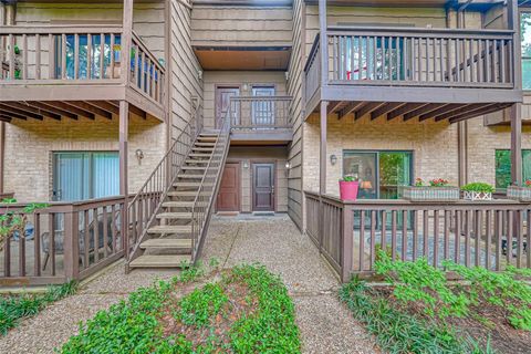 Tiny photo for 11711 Memorial Drive #389, Houston, TX 77024 (MLS # 21461323)