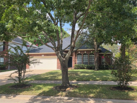 Photo of 19411 Water Point Trail, Humble, TX 77346 (MLS # 17579337)