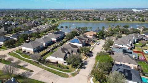 Tiny photo for 13202 Indigo Creek Lane, Pearland, TX 77584 (MLS # 34734712)