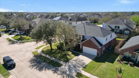 Tiny photo for 13202 Indigo Creek Lane, Pearland, TX 77584 (MLS # 34734712)