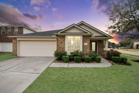 Photo of 2507 Cypress Springs Court, Pearland, TX 77584 (MLS # 39152156)