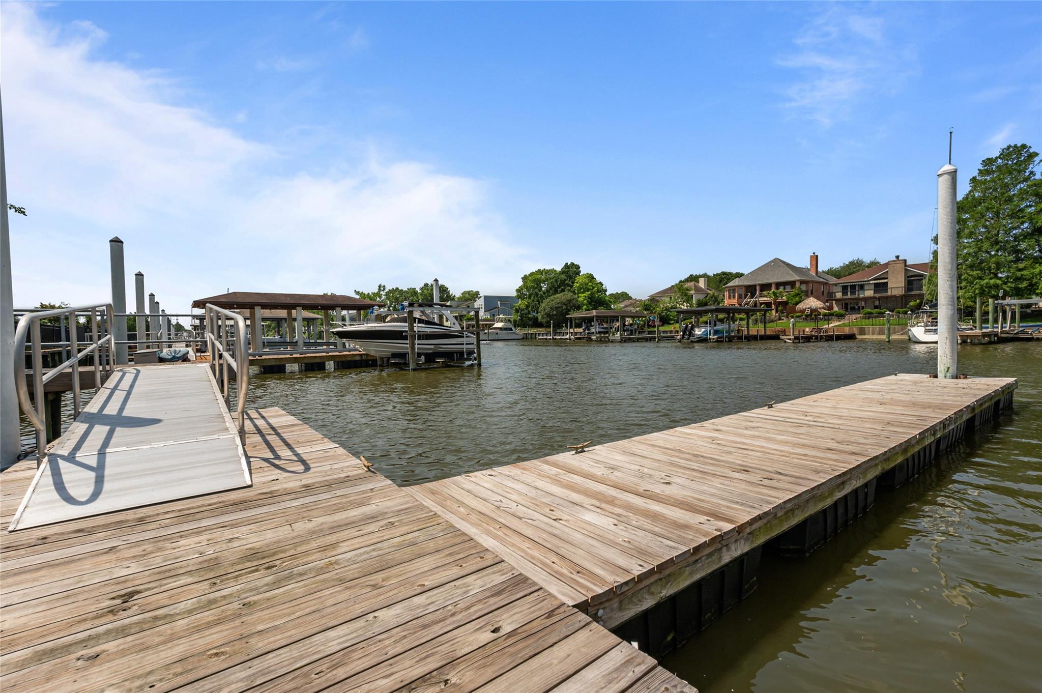 League City, Texas, 77573, United States, 4 Bedrooms Bedrooms, ,5 BathroomsBathrooms,Residential,Active,2043285