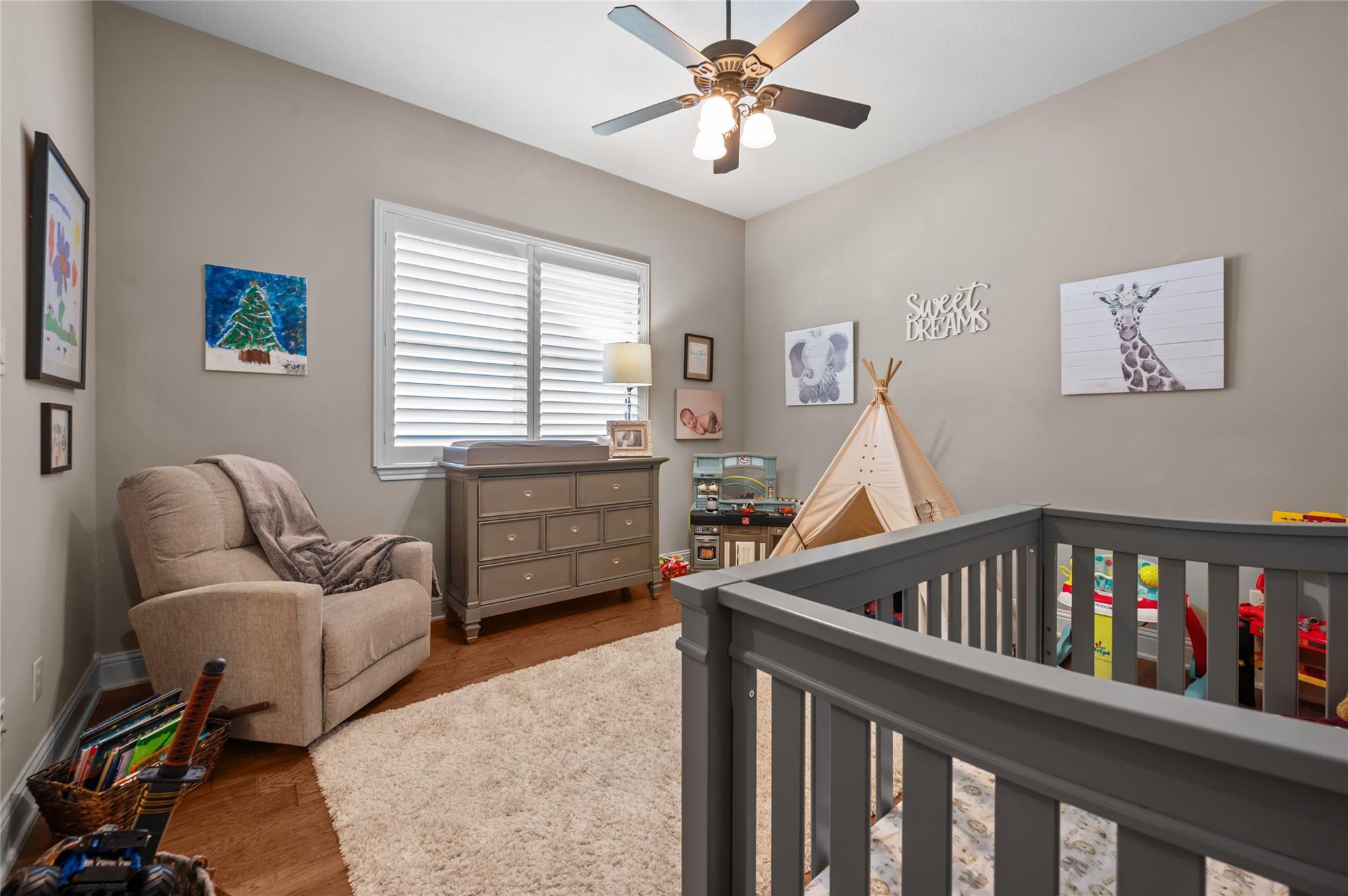 League City, Texas, 77573, United States, 4 Bedrooms Bedrooms, ,5 BathroomsBathrooms,Residential,Active,2043285