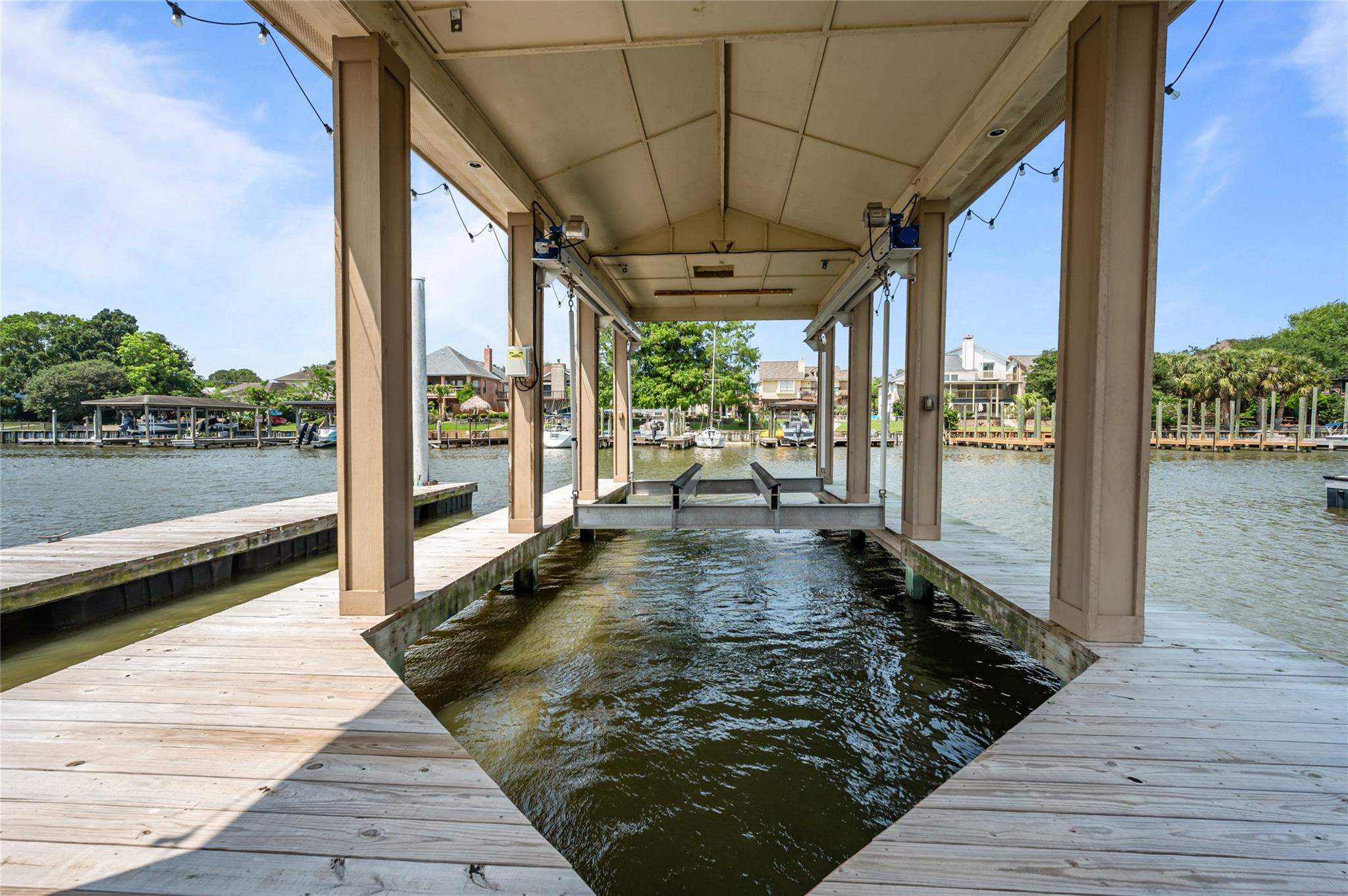 League City, Texas, 77573, United States, 4 Bedrooms Bedrooms, ,5 BathroomsBathrooms,Residential,Active,2043285