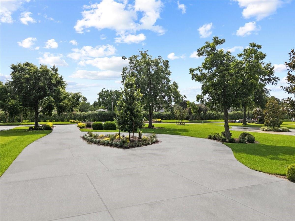 League City, Texas, 77573, United States, 4 Bedrooms Bedrooms, ,5 BathroomsBathrooms,Residential,Active,2043285
