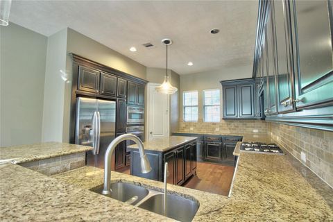 Tiny photo for 10 Spotted Lily Way, Magnolia, TX 77354 (MLS # 21578047)