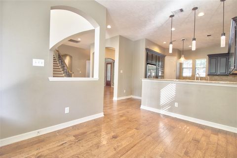 Tiny photo for 10 Spotted Lily Way, Magnolia, TX 77354 (MLS # 21578047)