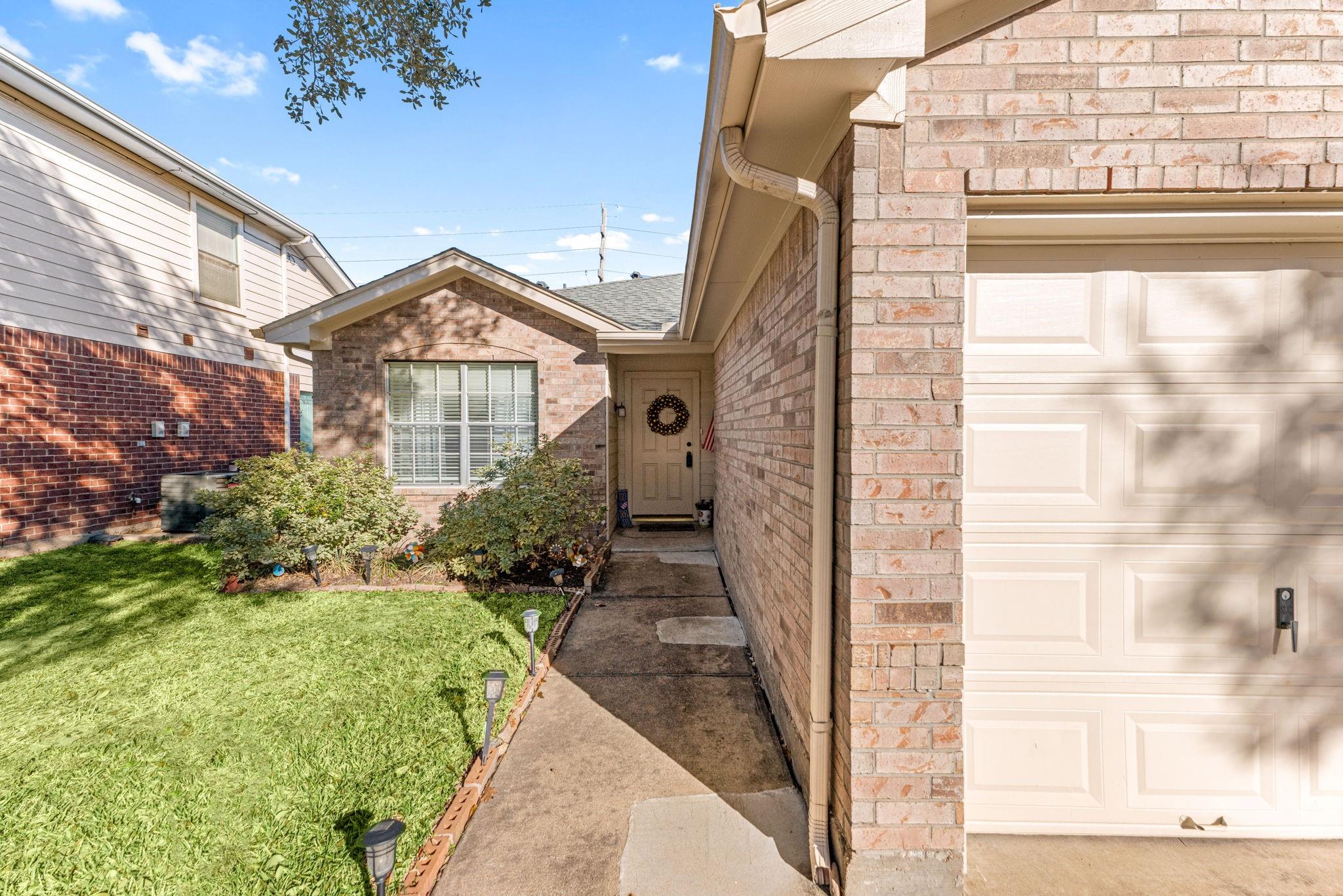 4822 Monarch Glen Lane