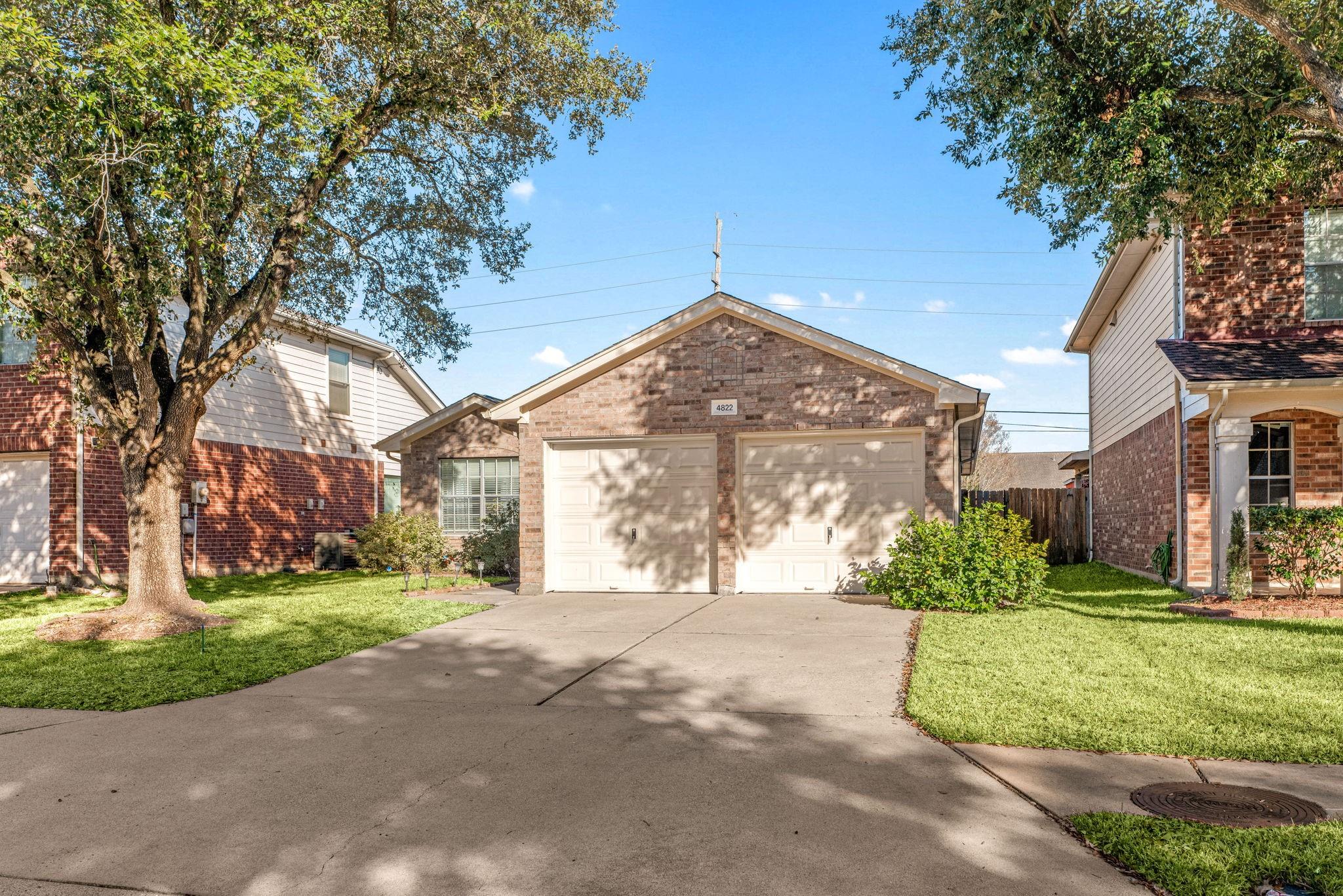 4822 Monarch Glen Lane