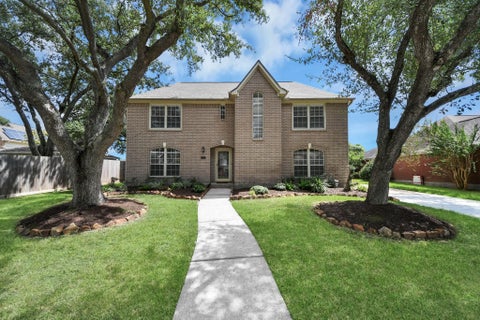 Photo of 2502 Fairwind Drive, Houston, TX 77062 (MLS # 17306518)