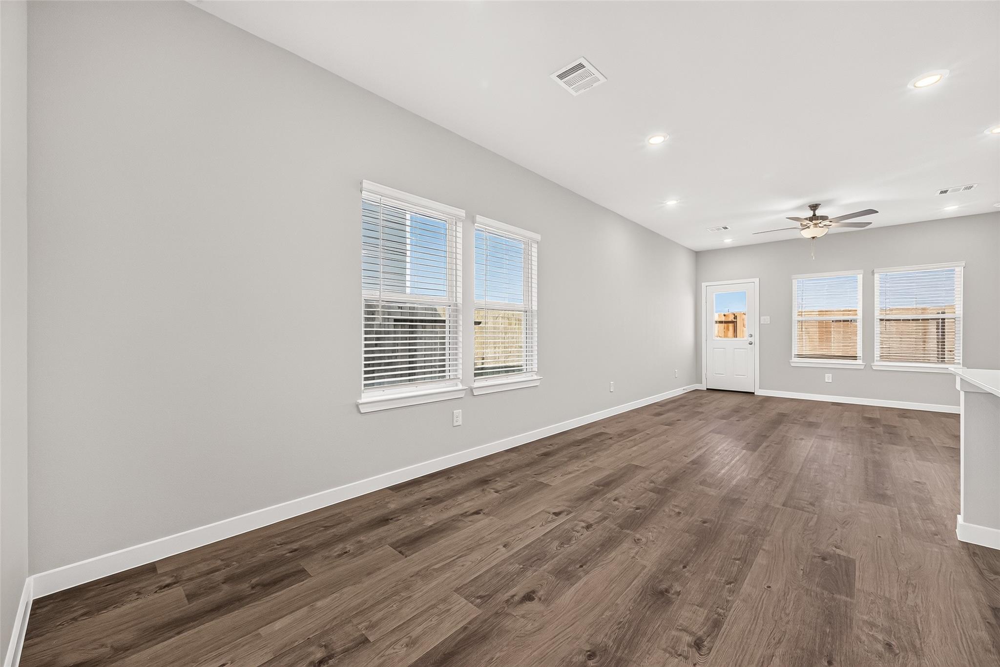 26123 Venua Trap Trail