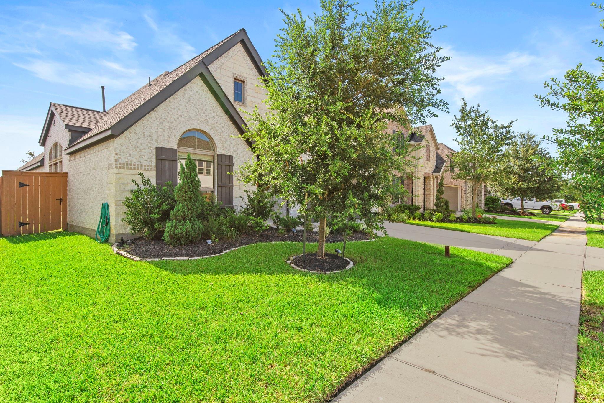 15818 Weston Ridge Drive