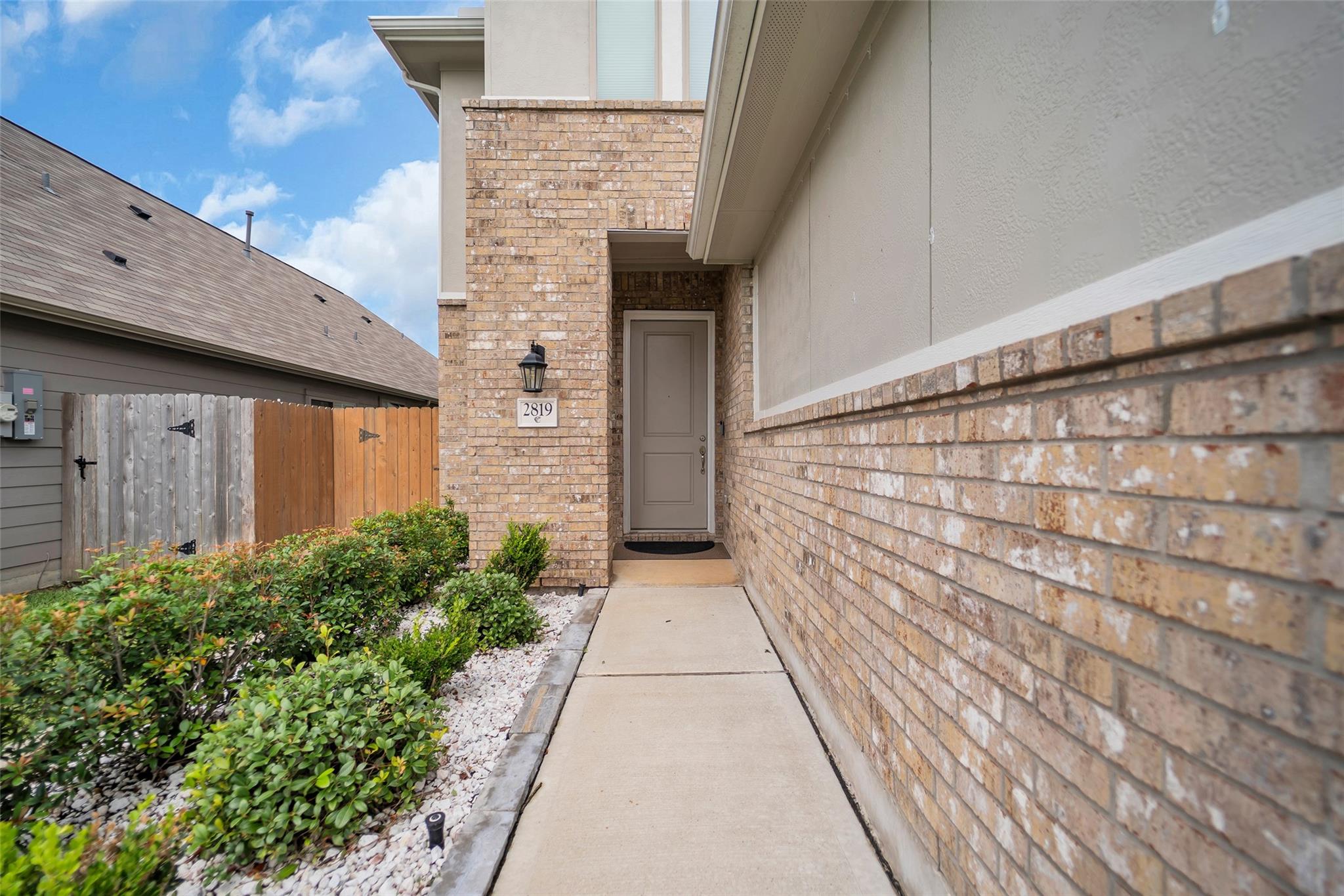 2819 Wilde Redbud Lane