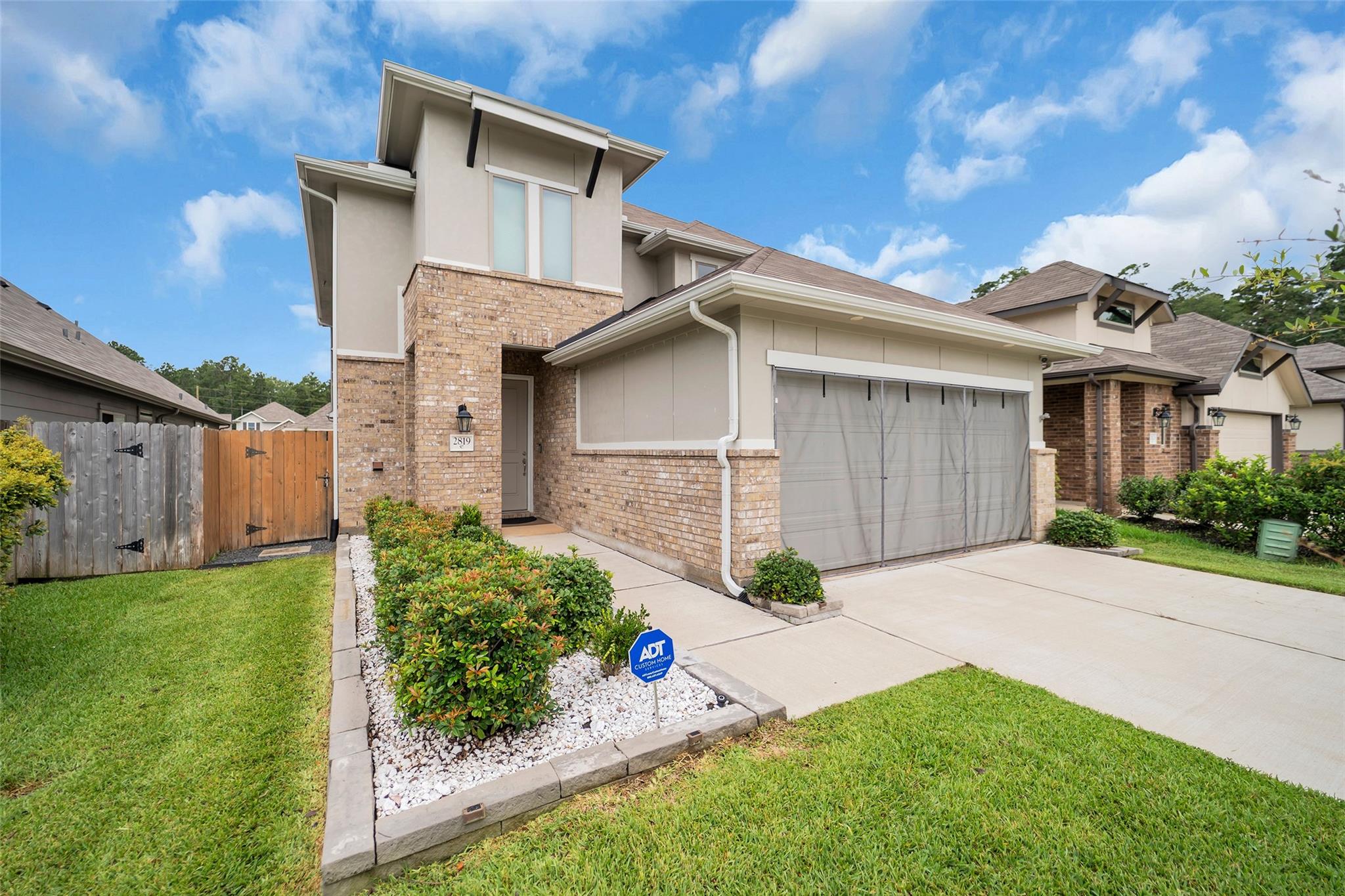 2819 Wilde Redbud Lane