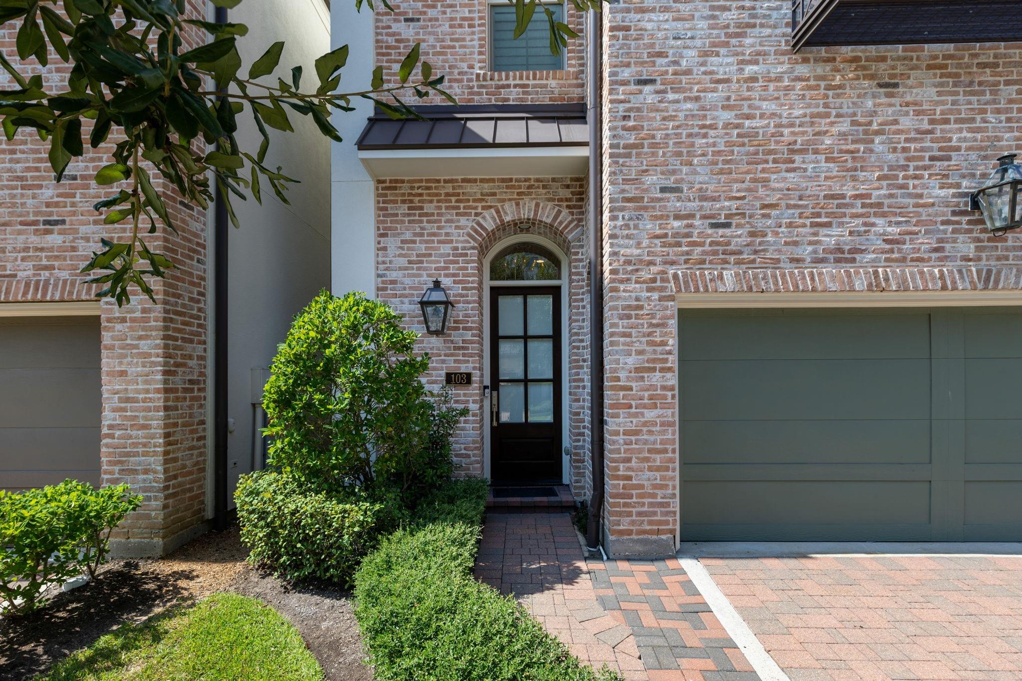 103 Gateway Park Place