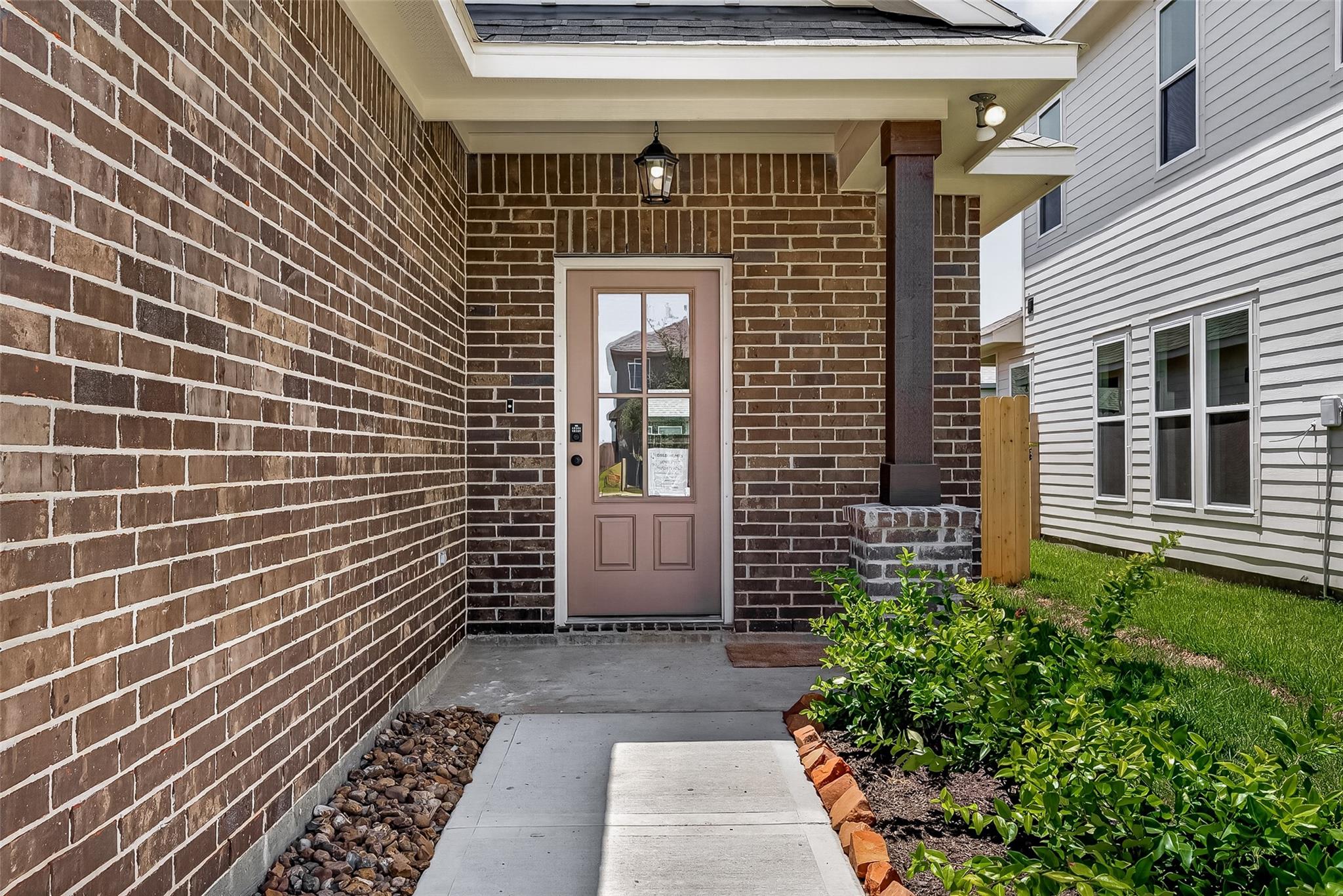 21126 Autumn Heights