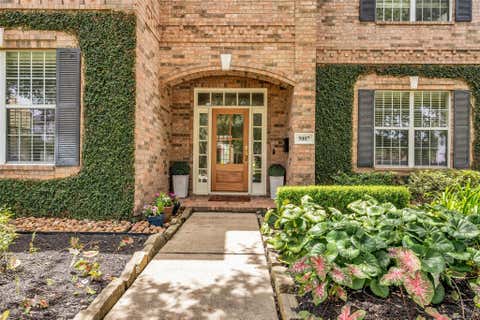Photo of 5007 Beech Street, Bellaire, TX 77401 (MLS # 84355086)