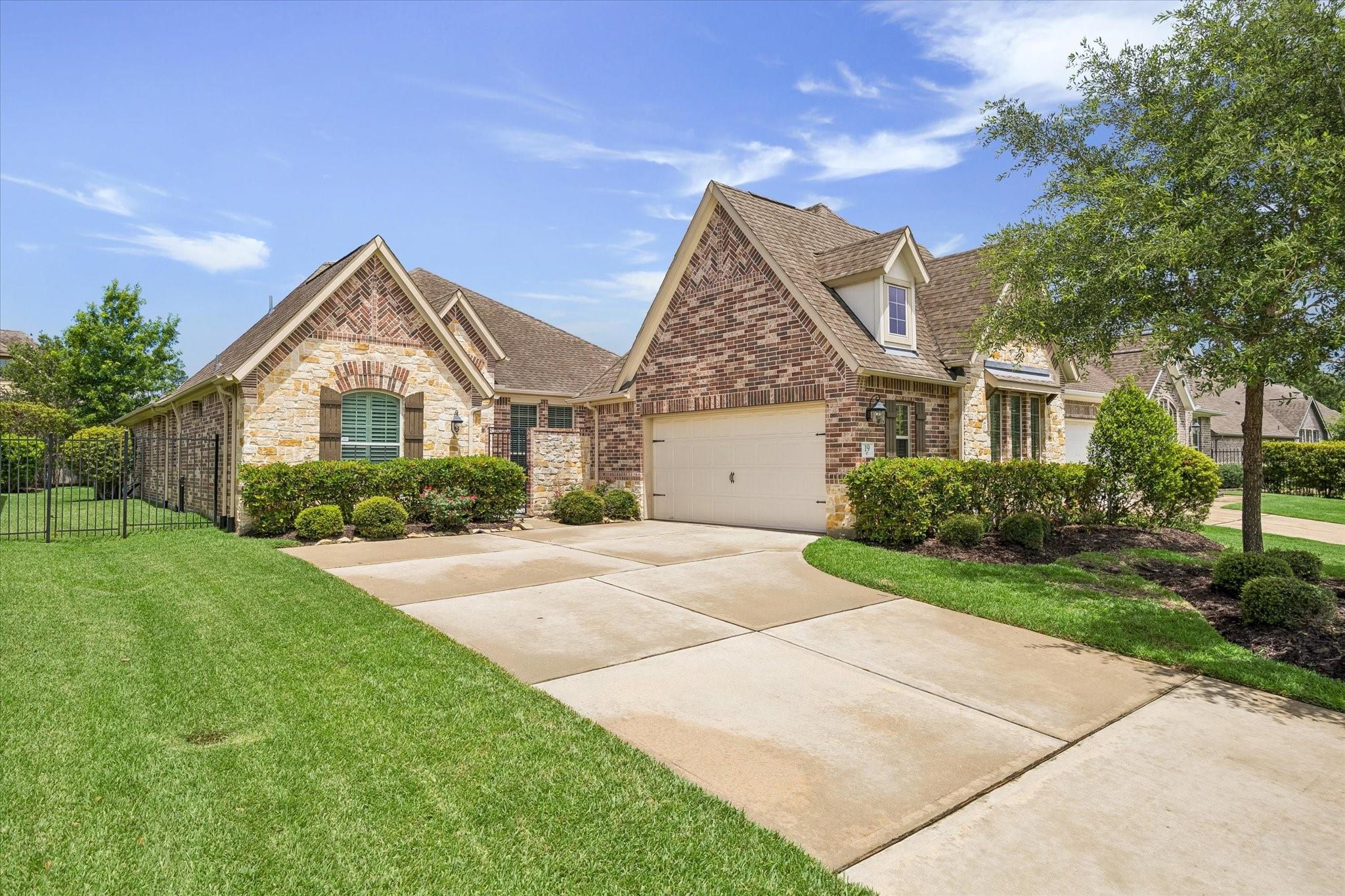 19 Peace Tree Way