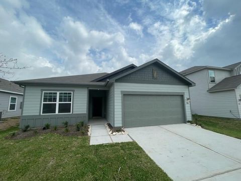 Photo of 31106 Gayle Prairie Oaks Street, Waller, TX 77484 (MLS # 36010966)