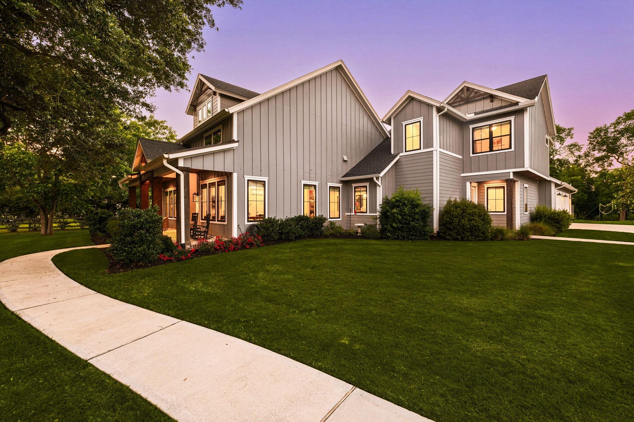 4311 Upper Oxbow Trace
