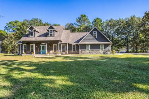 60 Tanglewood Drive Huntsville TX 77320