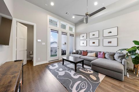 Tiny photo for 2412 Canal Street #J, Houston, TX 77003 (MLS # 53847171)