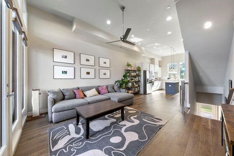 Tiny photo for 2412 Canal Street #J, Houston, TX 77003 (MLS # 53847171)