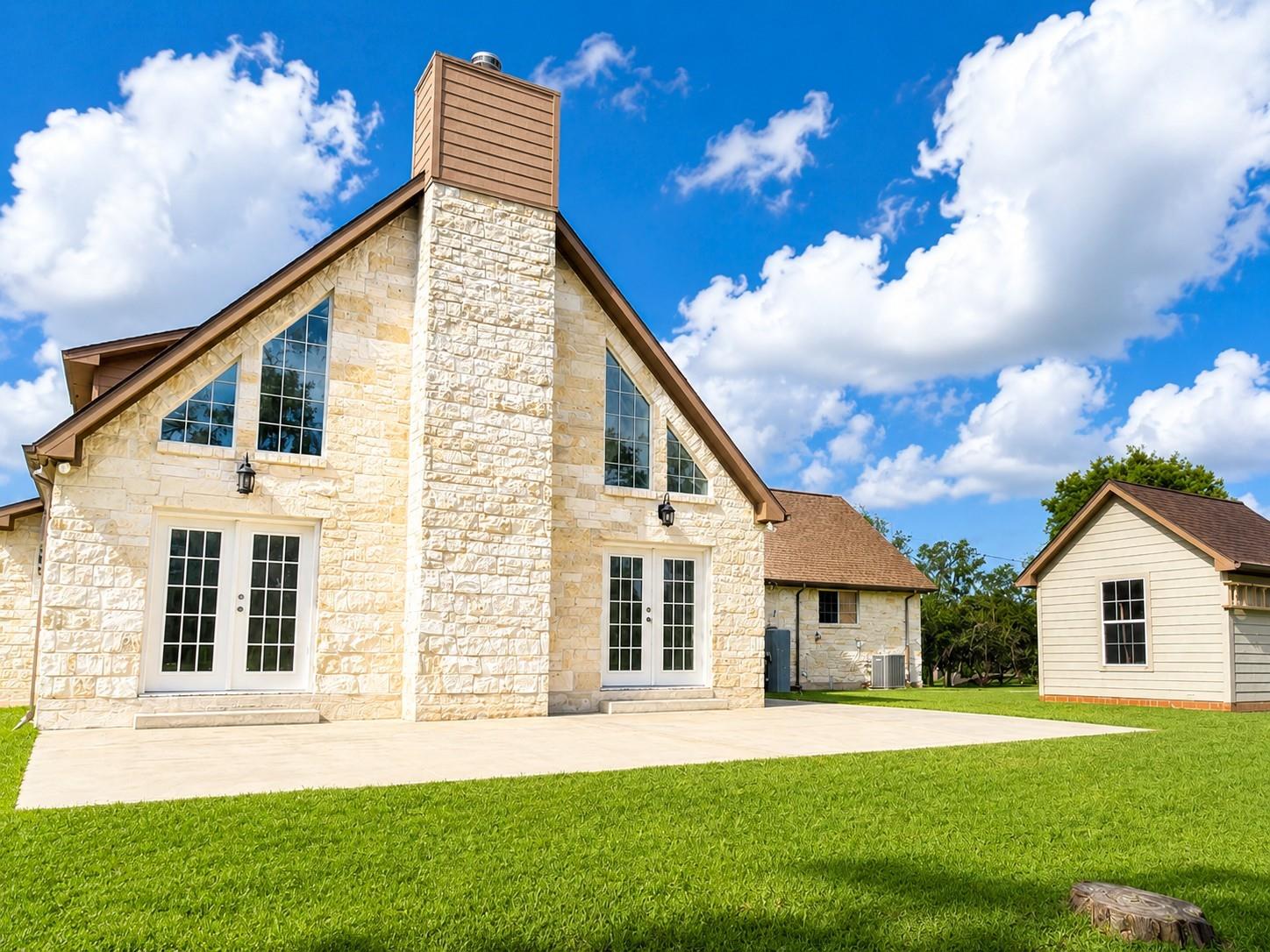 228 Fawn Trail
