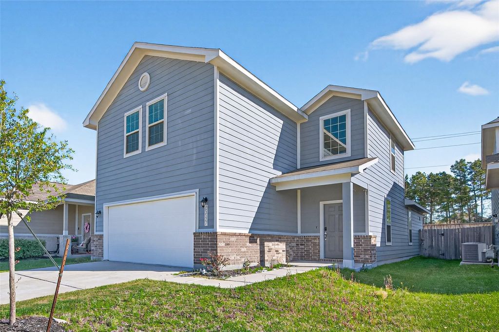 Photo of 25527 Valverdant Court, Porter, TX 77365 (MLS # 41027703)