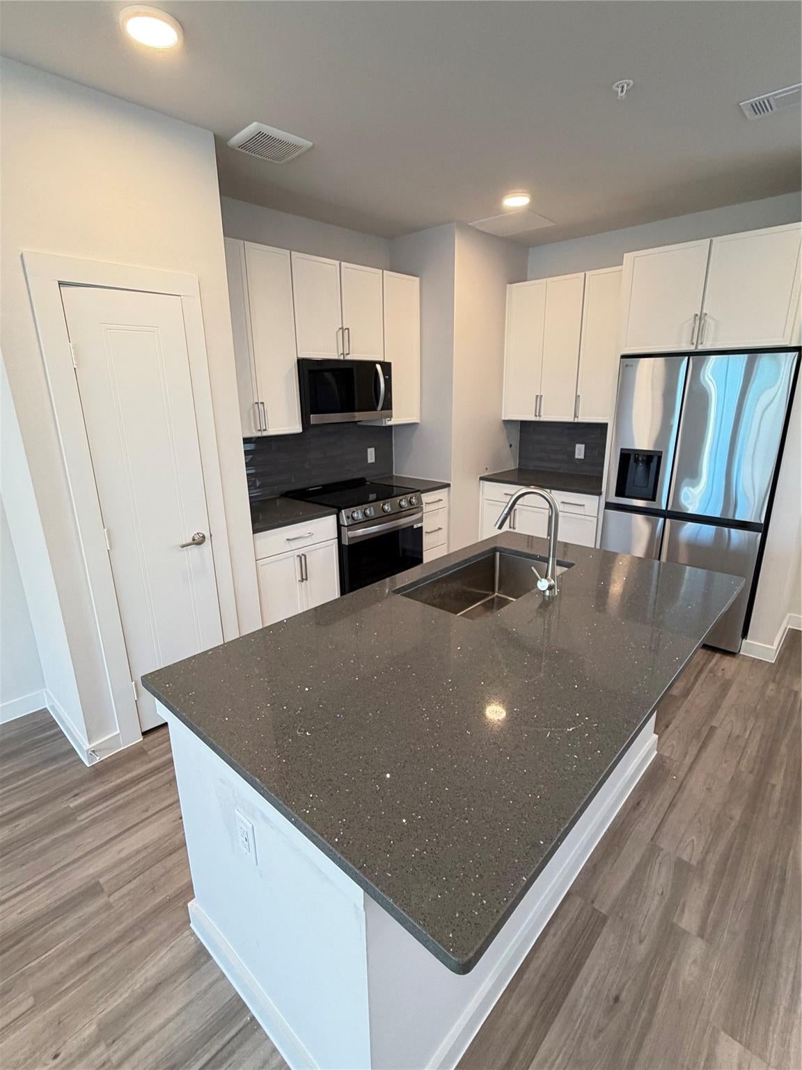17318 N Eldridge Parkway 1008