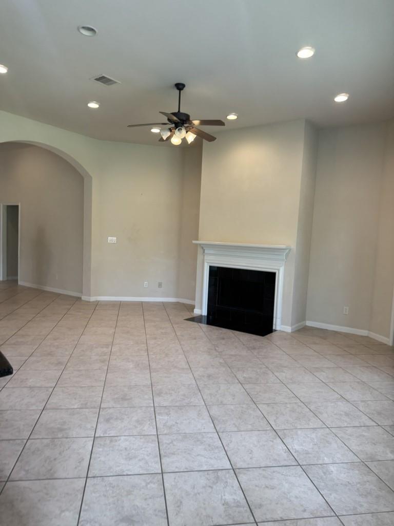 5551 Linden Rose Ln Lane