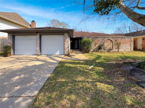 Photo of 3819 Glen Cove Circle, Missouri City, TX 77459 (MLS # 46102496)
