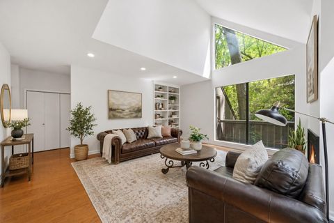 Photo of 160 Litchfield Lane, Houston, TX 77024 (MLS # 43325688)