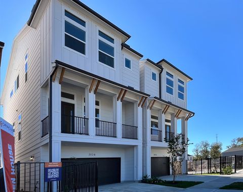 Photo of 303 Marcella Street #P, Houston, TX 77091 (MLS # 74171475)