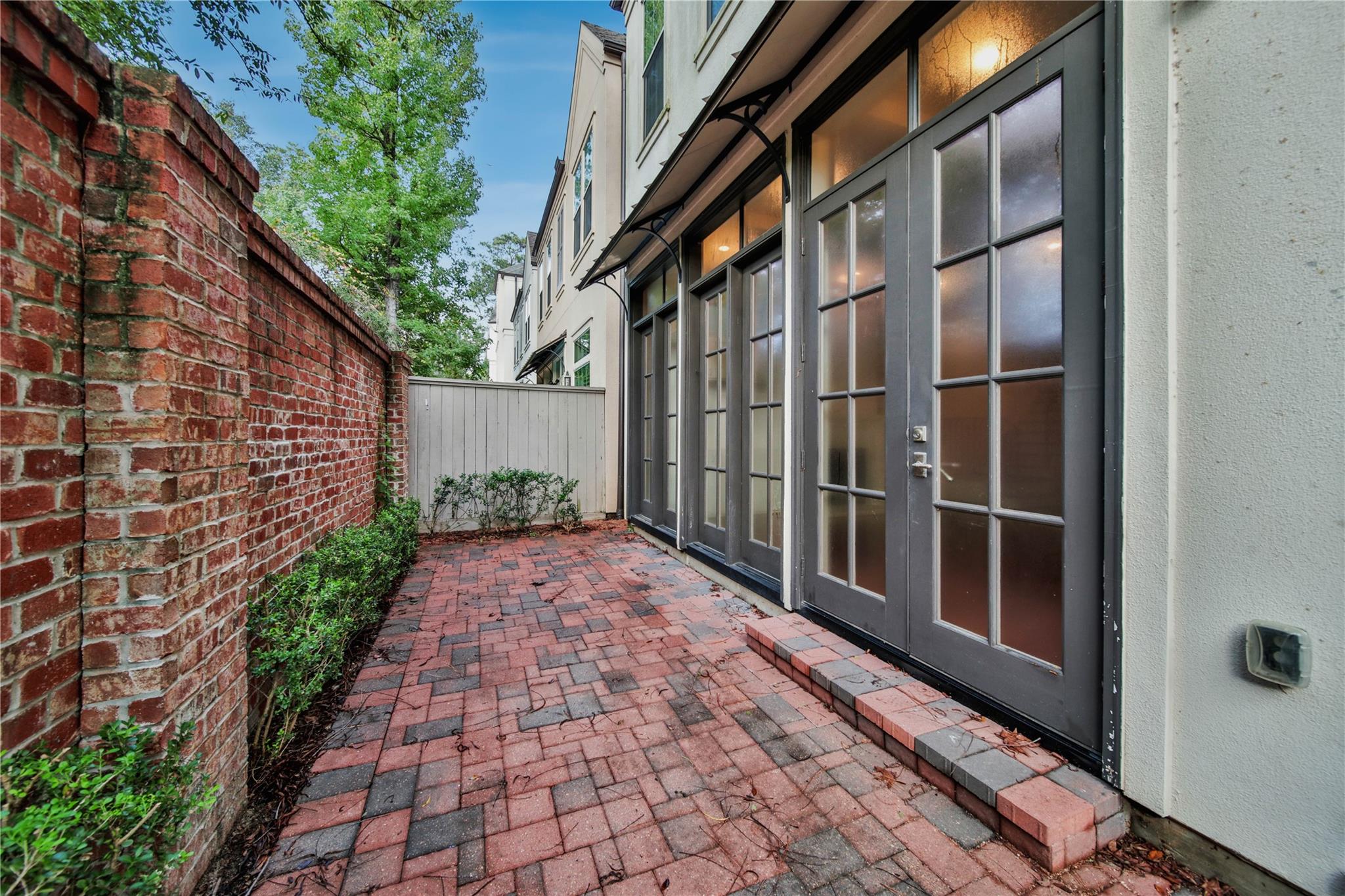 42 Wooded Park Place