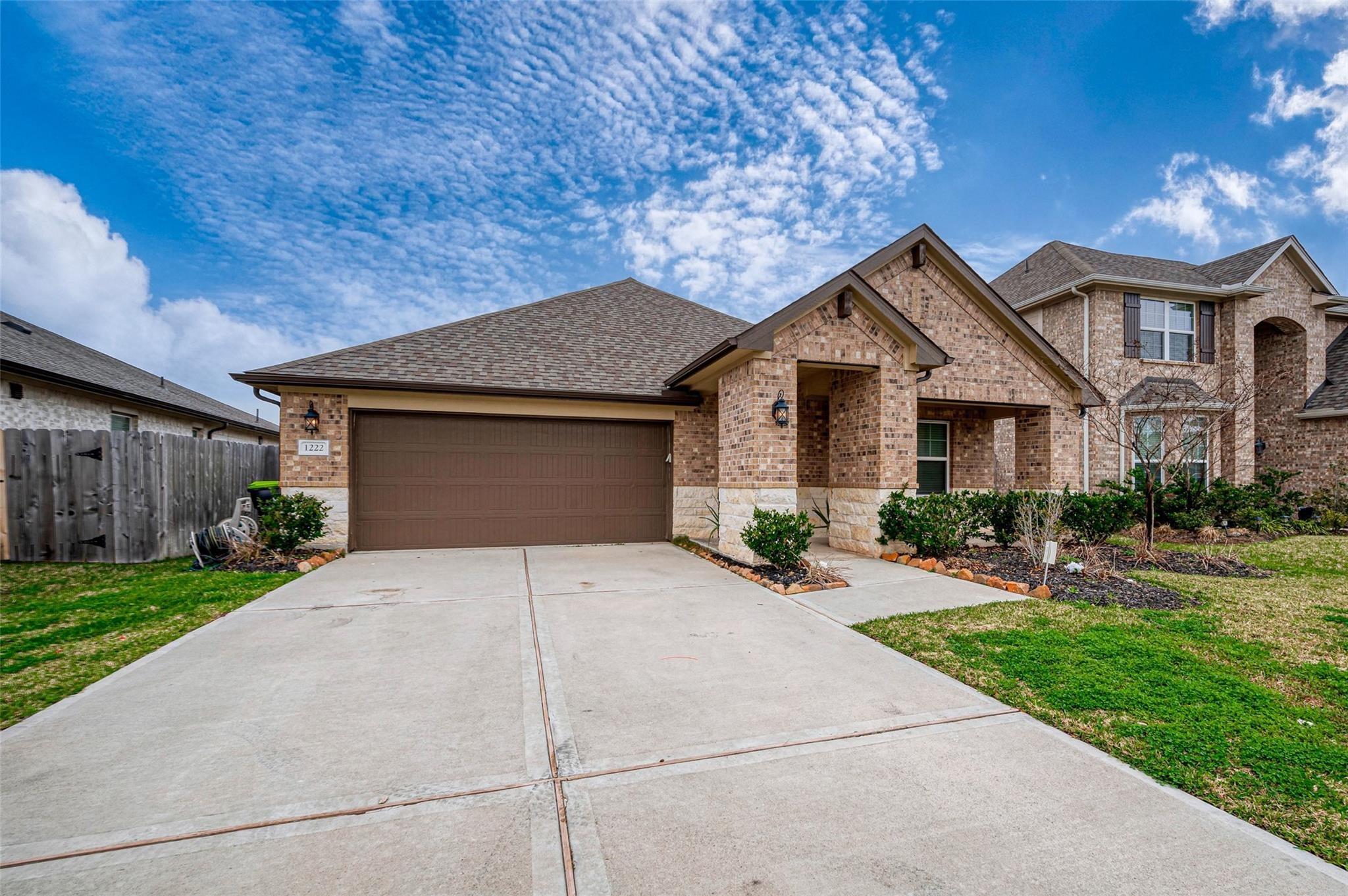 1222 Oak Barrel Run